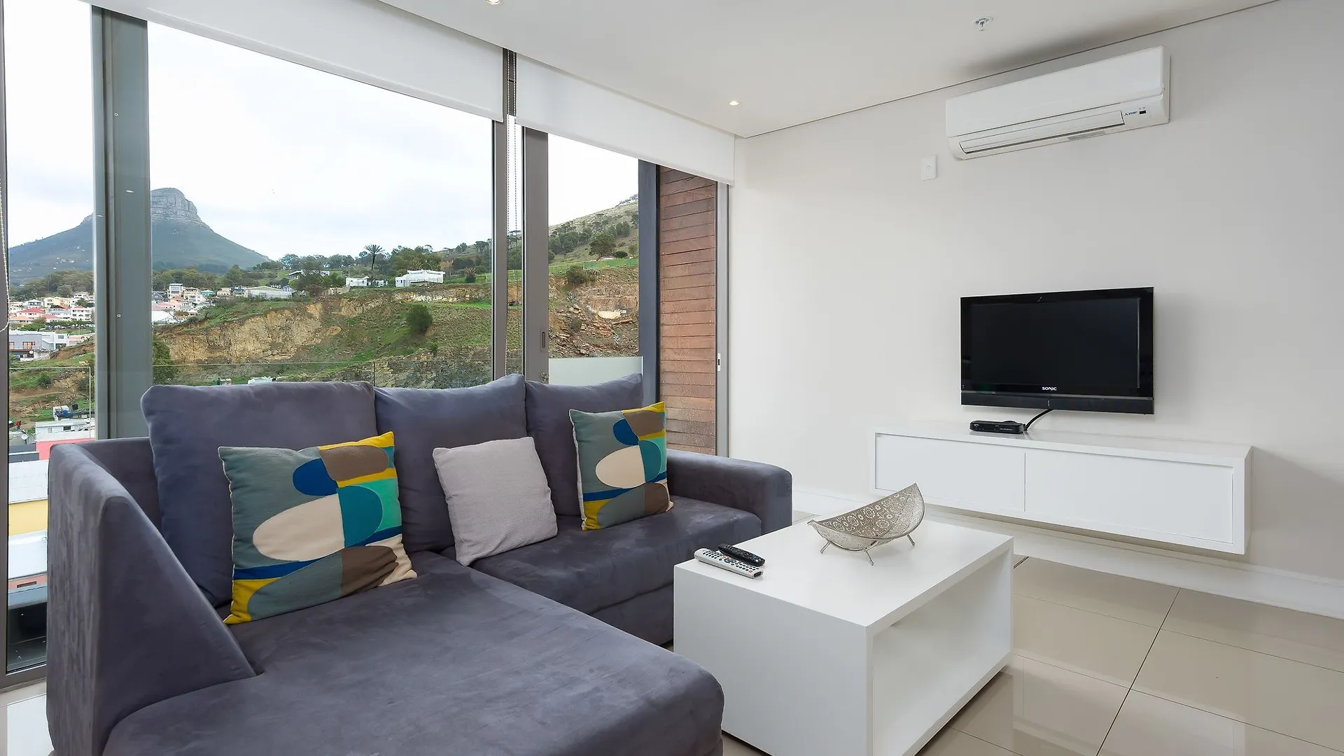Mirage 1001 Apartment Cape Town