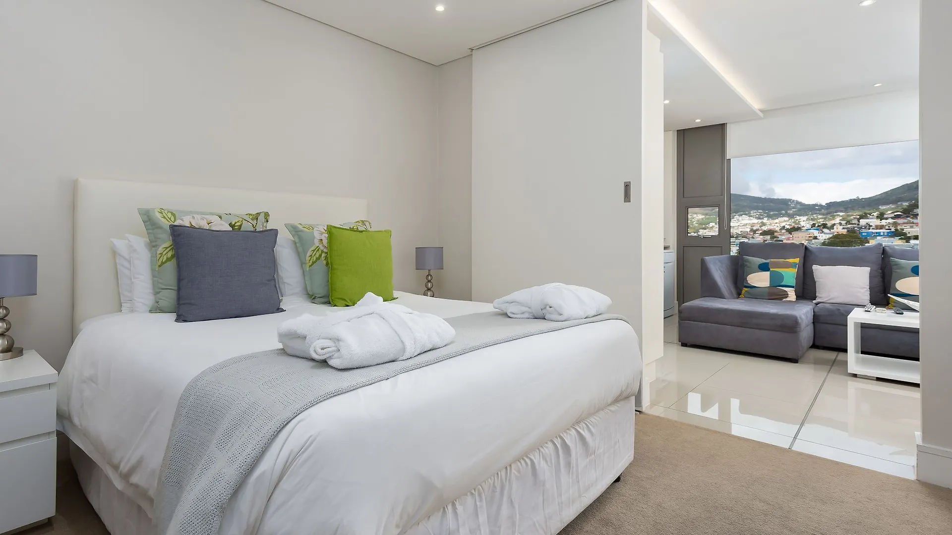Mirage 1001 Apartment Cape Town